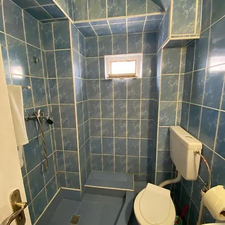 Gymy فندق مبيت وإفطار 2*