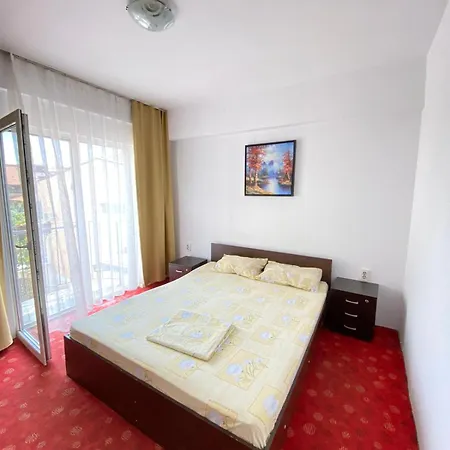 فندق مبيت وإفطار Gymy 2*