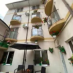Oda ve Kahvaltı Gymy